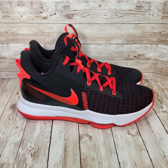 NIKE LeBron Witness V Men\'s 13 Black Bright Crimson Sneaker Shoes CQ9380-005 EUC main image 9